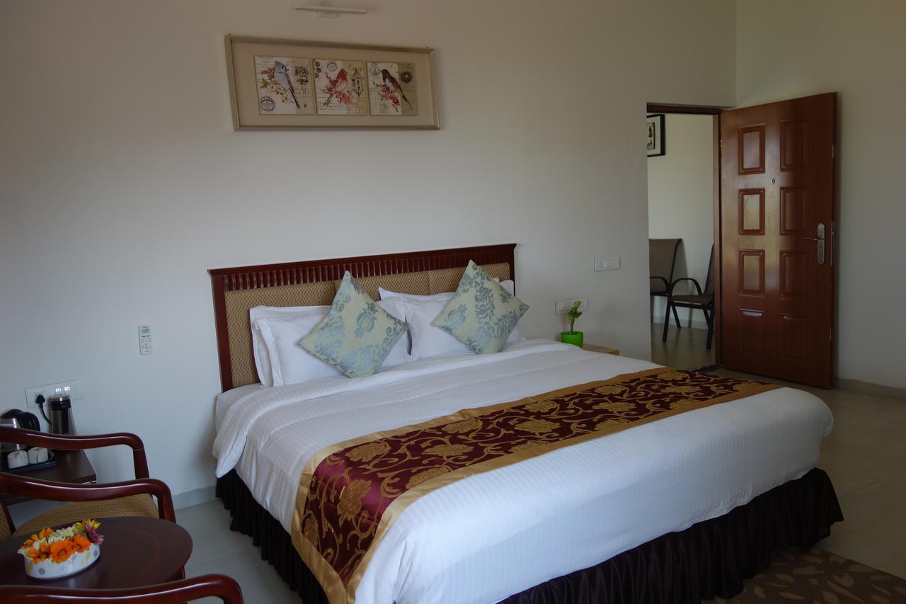 Savana Lake Resort 나식 외부 사진